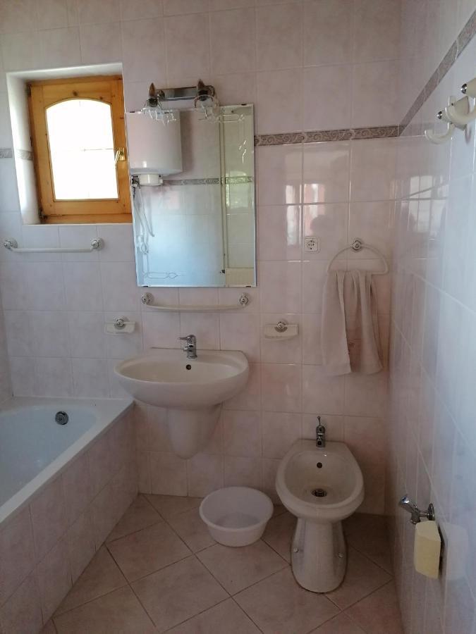 Vica Apartman Balatonberény Exteriör bild