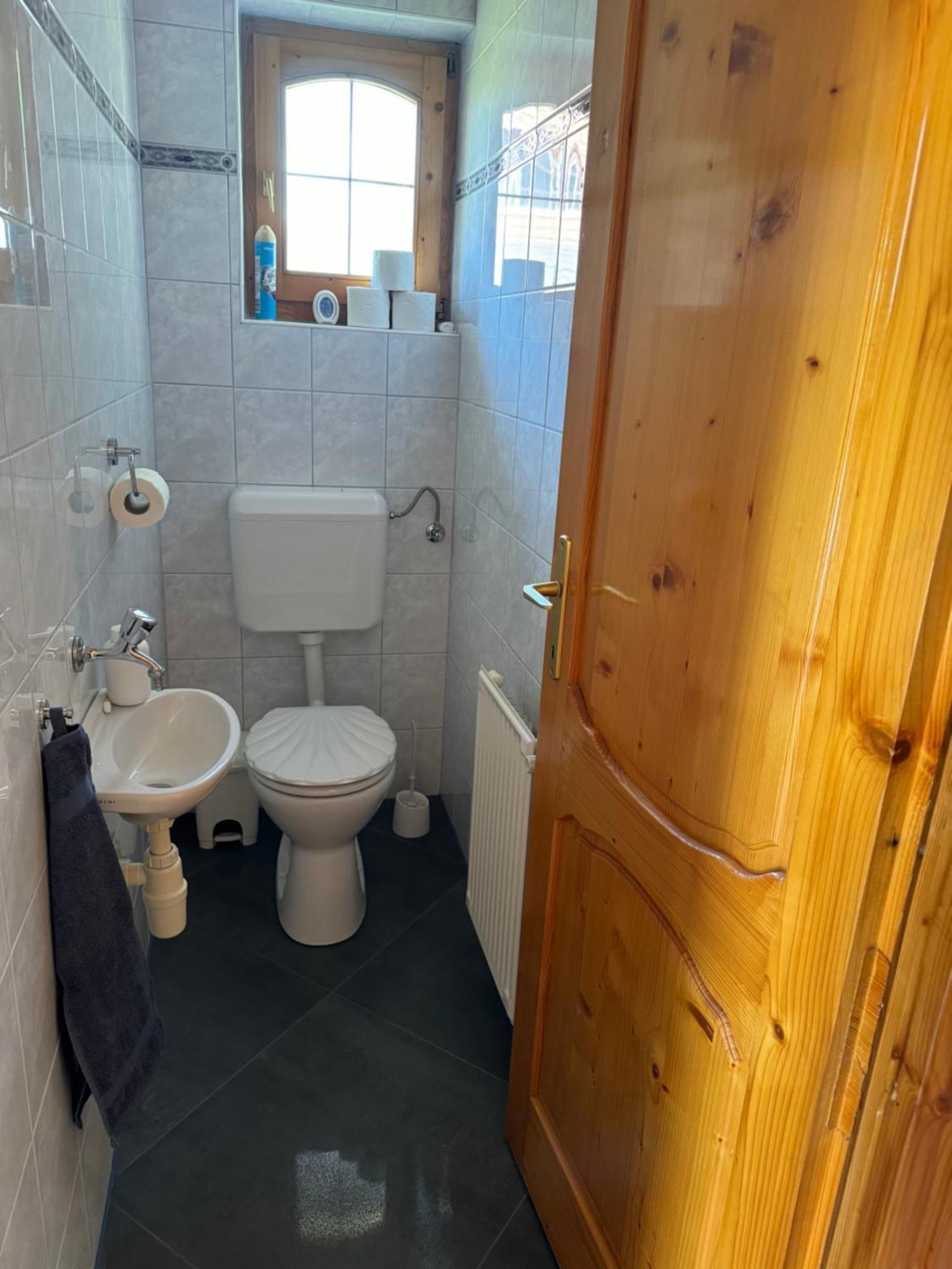 Vica Apartman Balatonberény Exteriör bild